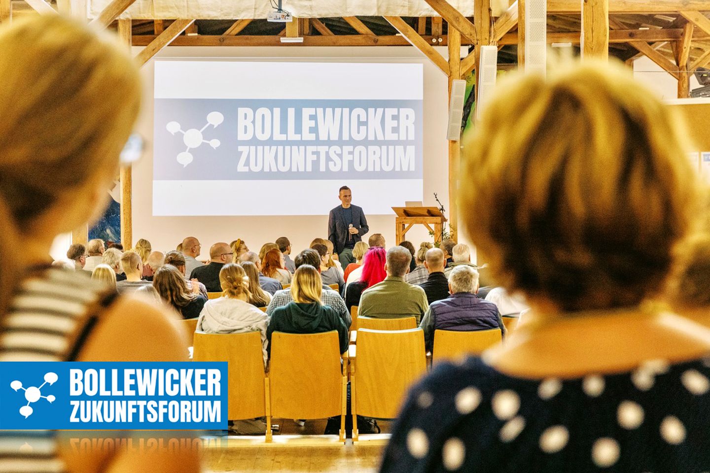 Foto der Bühne des Bollewicker Zukunfstforums