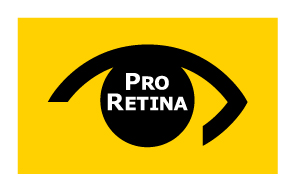 Das Logo der PRO RETINA: Schwarzes Auge, auf gelbem Grund, in der Mitte des Auges steht in weißen Lettern PRO RETINA