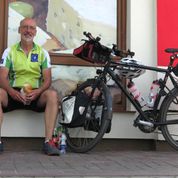 Wir freuen uns auf Euch und heißen alle auf dem Bonner Marktplatz willkommen.